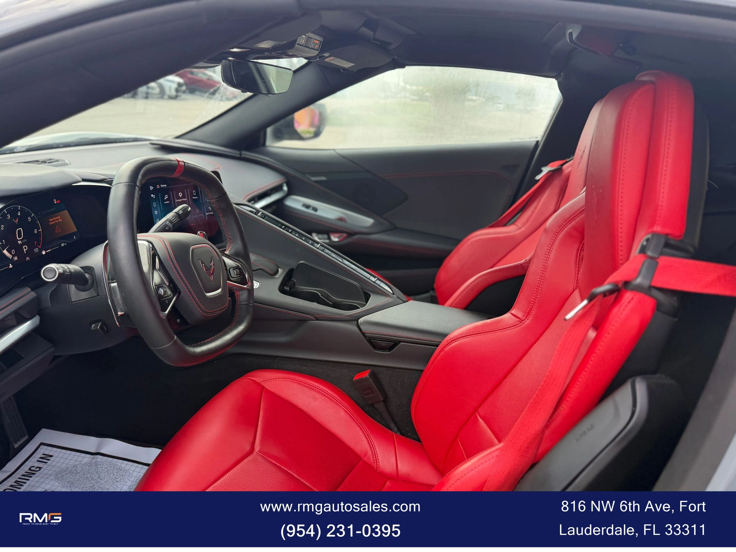 Used 2025 Chevrolet Corvette Stingray Coupe w/ 1LT RWD image 19