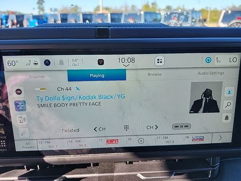 Certified 2024 Jeep Gladiator Mojave w/ Technology Group image 29