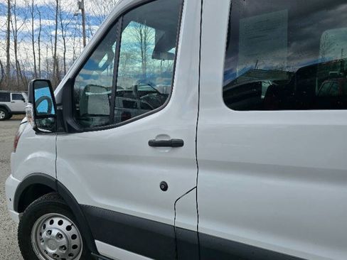 Used 2025 Ford Transit 350 XLT AWD/4WD image 5