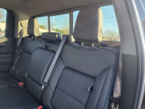 Used 2025 GMC Sierra 1500 Denali image 12