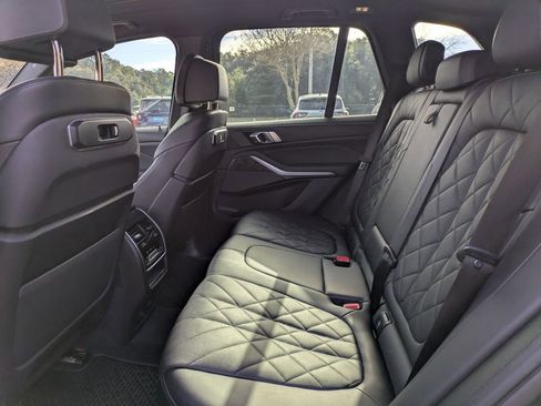 Used 2024 BMW X5 xDrive40i w/ Premium Package image 27