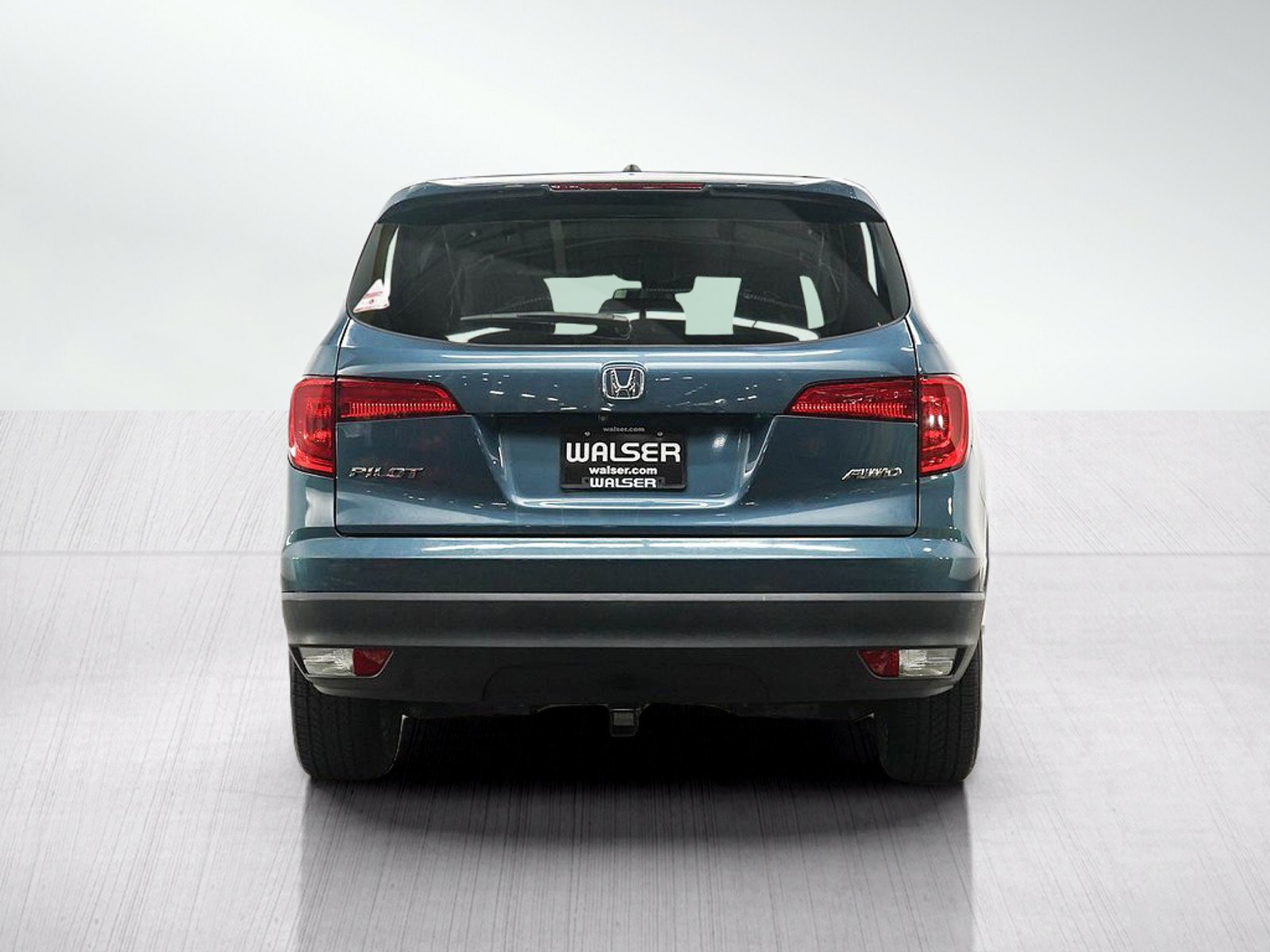 Used 2017 Honda Pilot EX-L image 4