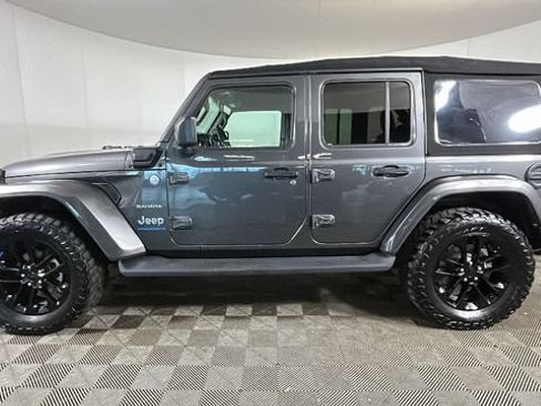 Used 2023 Jeep Wrangler Unlimited Sahara w/ Cold Weather Group AWD/4WD image 5