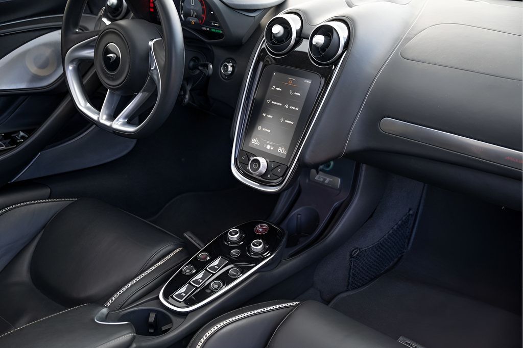 Used 2023 McLaren GT RWD image 46
