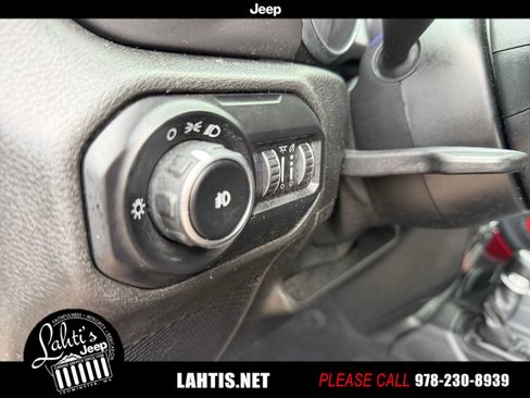 Certified 2021 Jeep Wrangler Unlimited Sport image 31