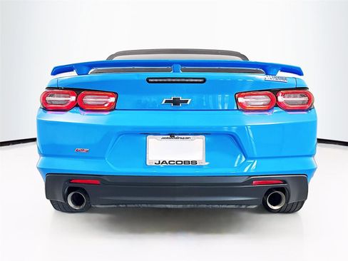 Used 2023 Chevrolet Camaro LT RWD image 25
