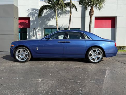 Used 2015 Rolls-Royce Ghost image 13