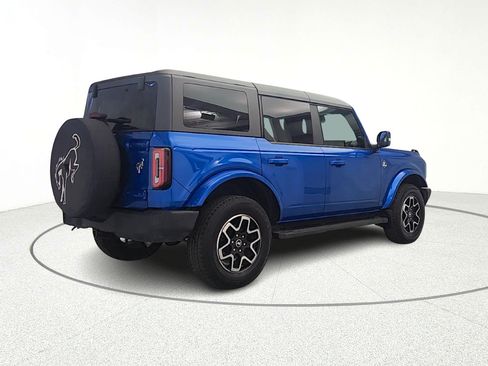 Used 2022 Ford Bronco Outer Banks AWD/4WD image 7