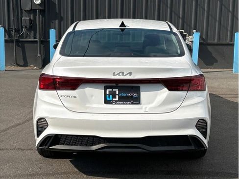 Used 2023 Kia Forte LXS FWD image 8