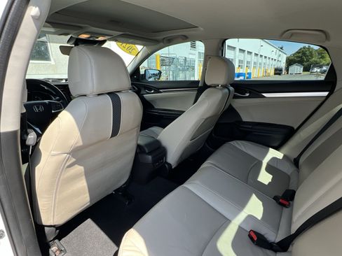 Used 2021 Honda Civic Touring image 23