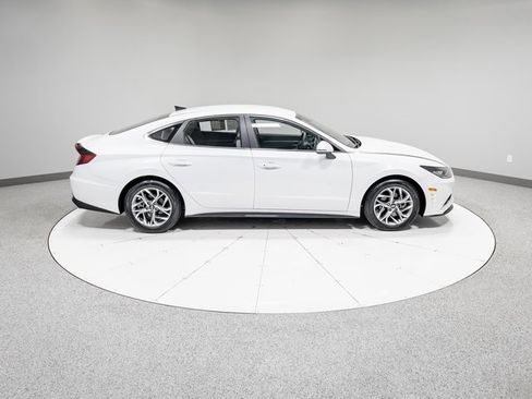 Used 2023 Hyundai Sonata SEL w/ Preferred Accessory Package image 28