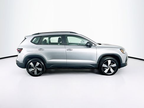 Used 2025 Volkswagen Taos S AWD/4WD image 10
