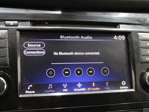 Used 2020 Nissan Rogue SL image 39