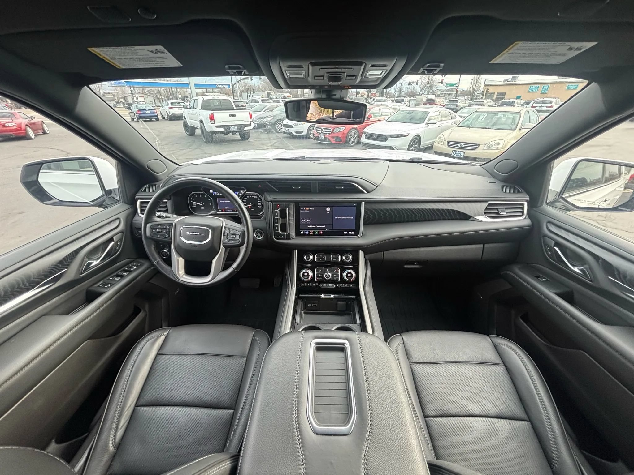 Used 2021 GMC Yukon Denali AWD/4WD image 8