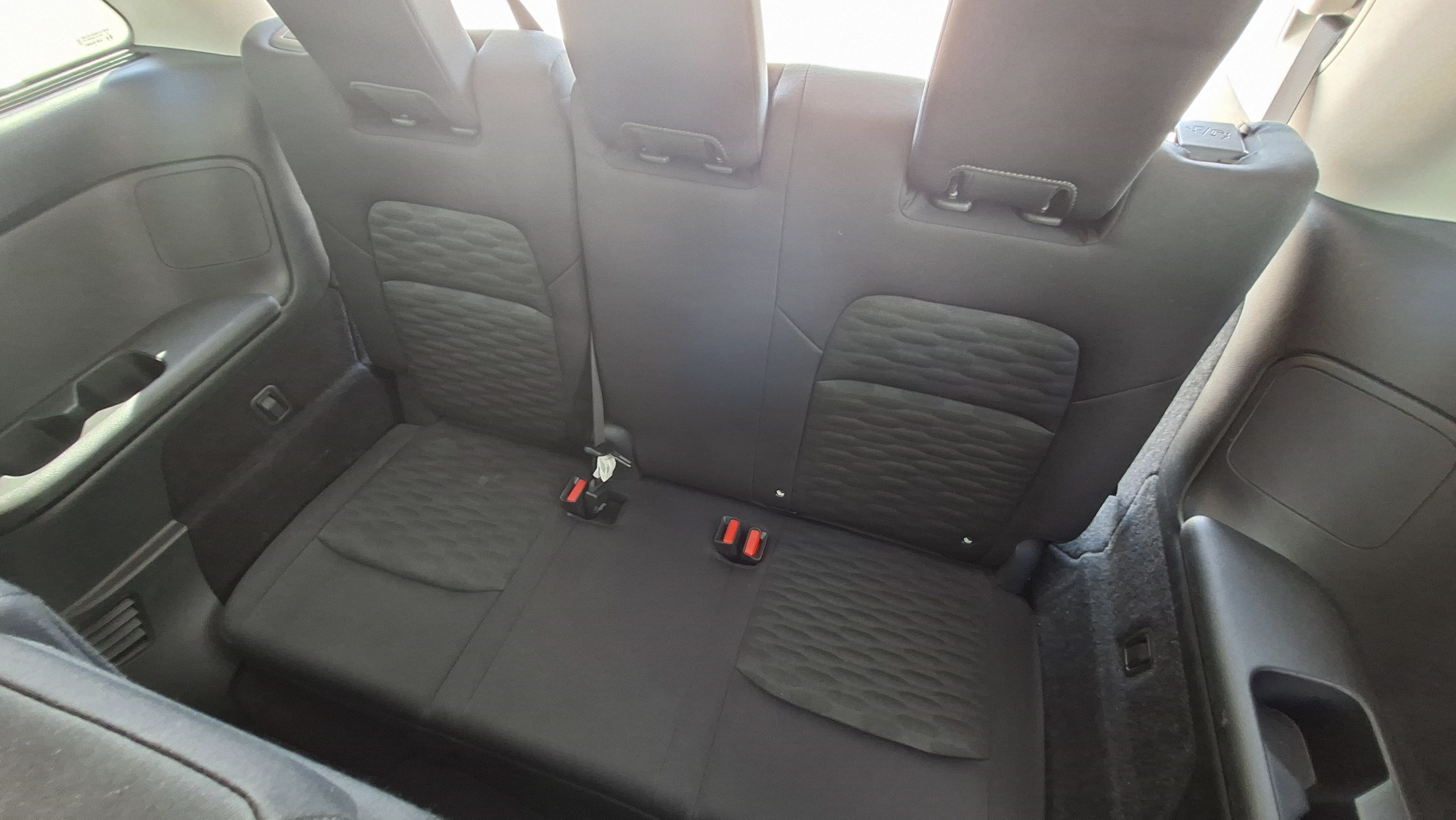 Certified 2025 Nissan Pathfinder SV FWD image 21