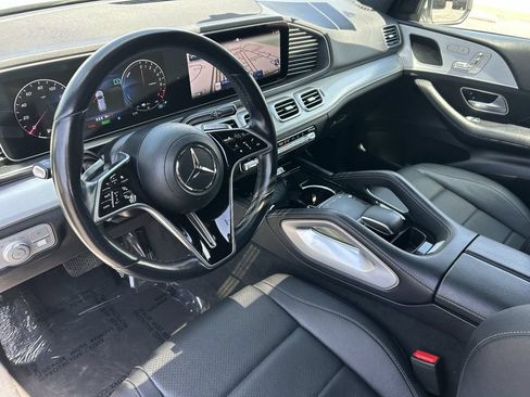Used 2024 Mercedes-Benz GLE 450e 4MATIC image 27
