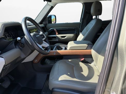Certified 2024 Land Rover Defender 110 S AWD/4WD image 9