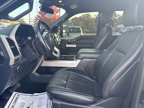 Used 2022 Ford F350 Lariat w/ Lariat Ultimate Package image 29