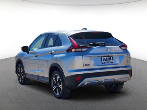 Used 2024 Mitsubishi Eclipse Cross SE image 4