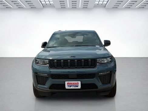 New 2026 Jeep Grand Cherokee Limited AWD/4WD image 8