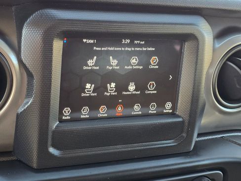 Used 2020 Jeep Gladiator Sport w/ Quick Order Package 24S image 20