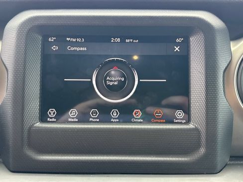 Used 2018 Jeep Wrangler Unlimited Sport S AWD/4WD image 25