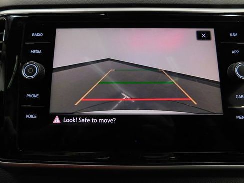 Used 2021 Volkswagen Atlas SEL Premium image 33