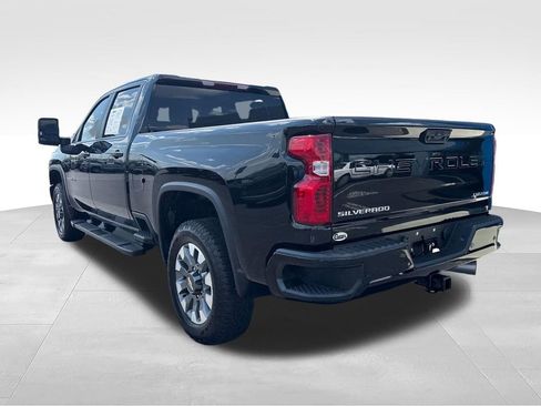 Used 2024 Chevrolet Silverado 2500 Custom w/ Custom Value Package AWD/4WD image 3