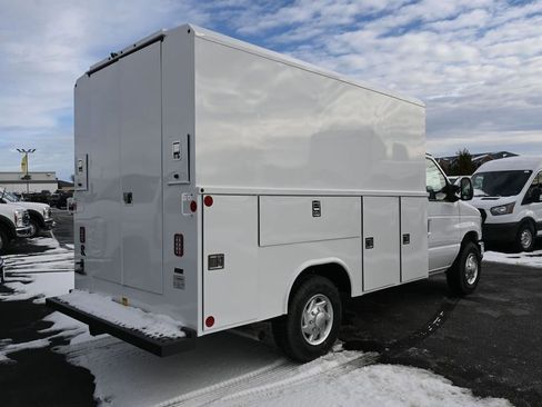 New 2025 Ford E-350 and Econoline 350 Super Duty w/ Power Equipment Group RWD image 5