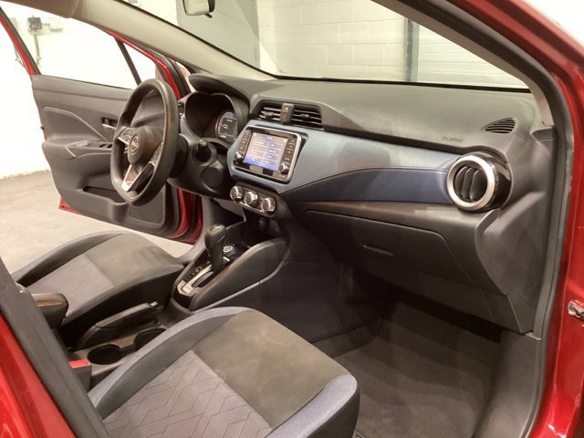 Used 2024 Nissan Versa SV w/ Trunk Package FWD image 17