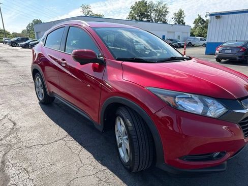 Used 2016 Honda HR-V EX-L image 2