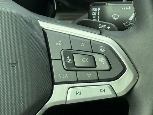 New 2026 Volkswagen Atlas Cross Sport SEL Premium R-Line image 23