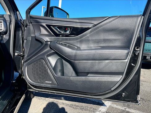 Used 2022 Subaru Legacy Limited w/ Popular Package #3 image 22