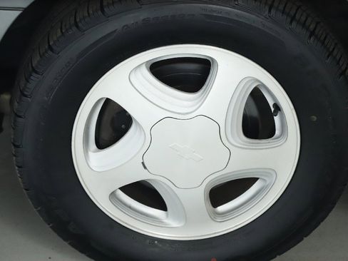 Used 2004 Chevrolet Monte Carlo SS w/ Preferred Equipment Group image 37