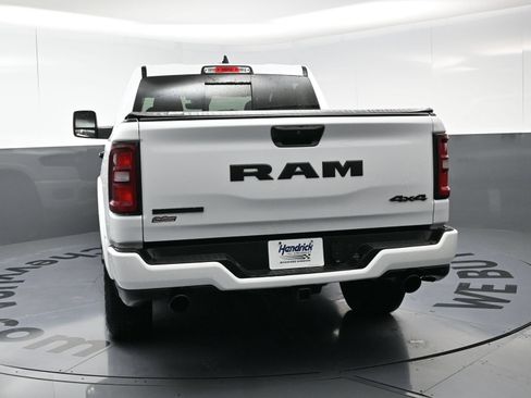 Used 2025 RAM 1500 Big Horn AWD/4WD image 8