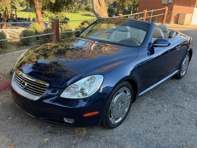 Used 2004 Lexus SC 430 Convertible RWD image 4