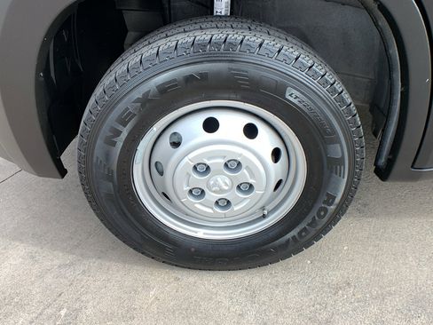 Used 2022 RAM ProMaster 2500 image 9