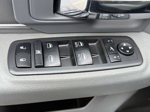 Used 2019 RAM 1500 Lone Star RWD image 14