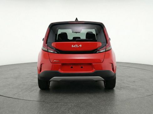 Used 2025 Kia Soul LX w/ LX Technology Package image 7