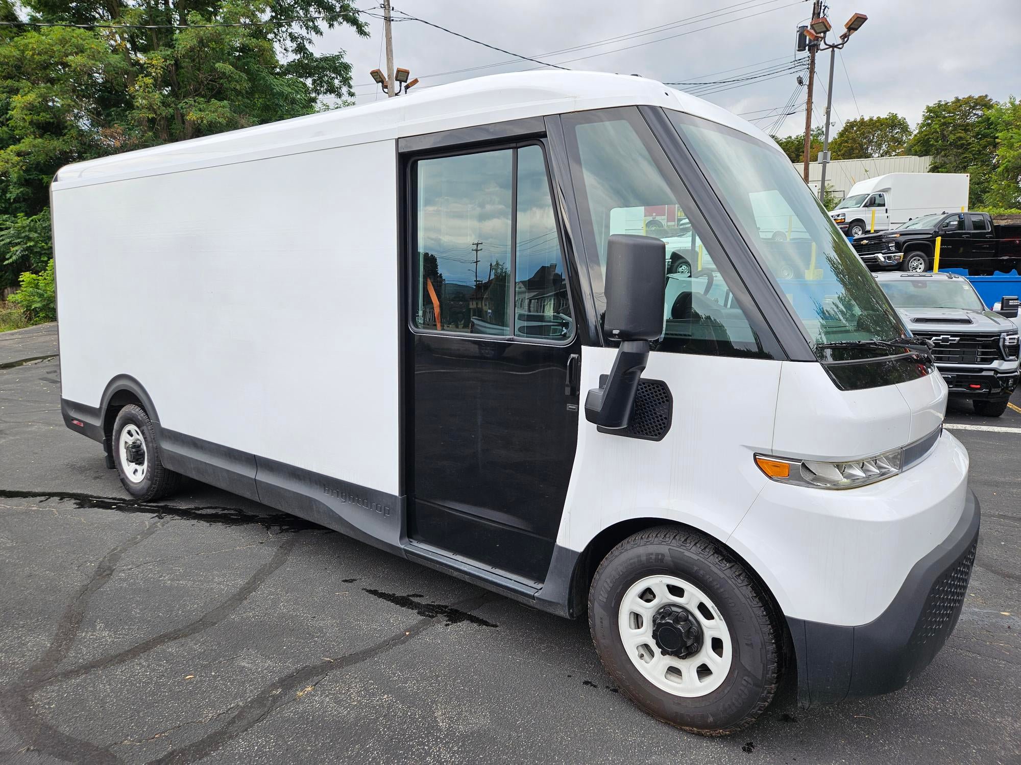 Used 2024 Chevrolet Brightdrop 600 w/ Commercial Equipment Package AWD/4WD image 1