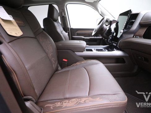 New 2026 RAM 3500 Limited image 11