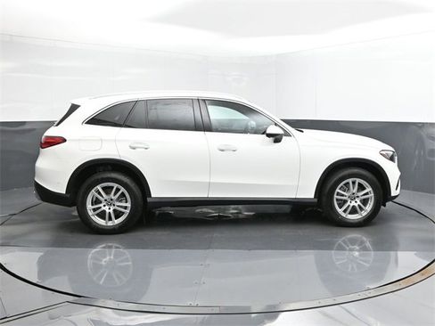 New 2025 Mercedes-Benz GLC 300 image 26