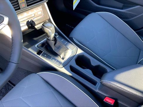 Used 2026 Volkswagen Jetta Sport FWD image 7