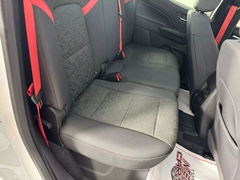 Used 2024 Chevrolet Colorado Z71 w/ Z71 Convenience Package 2 image 35