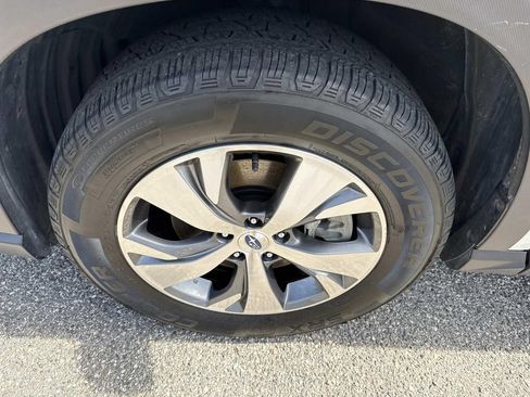 Used 2019 Subaru Ascent Premium AWD/4WD image 11