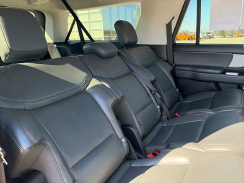 Used 2025 Ford Expedition Max Active image 39
