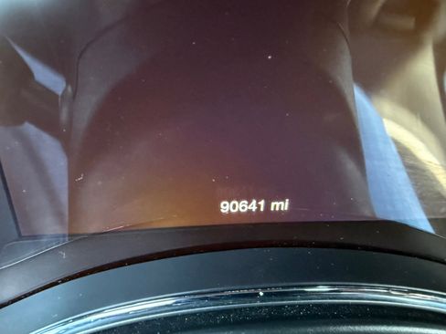 Used 2019 Jeep Grand Cherokee Altitude image 19