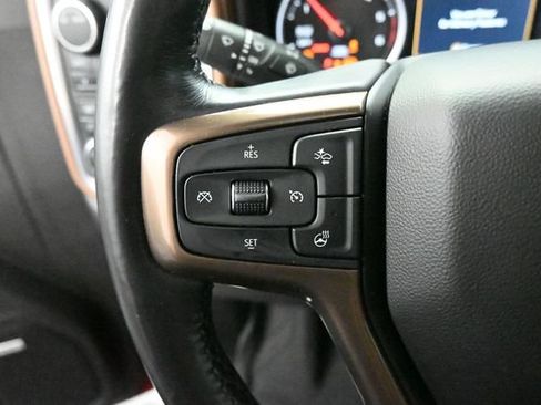 Used 2022 Chevrolet Silverado 1500 High Country AWD/4WD image 23