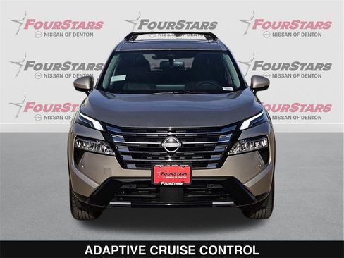 New 2026 Nissan Rogue Platinum image 10