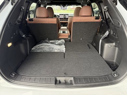 Used 2025 Mitsubishi Outlander SEL image 49